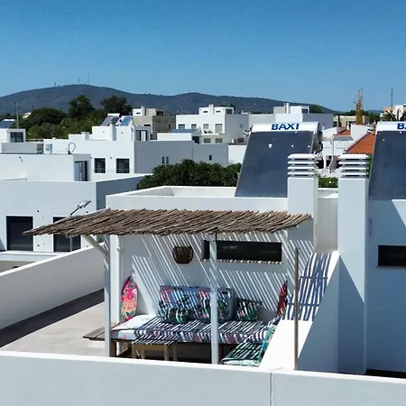 Ria Formosa House, Superior Modern With Pool, Terrace, And Sea View 别墅